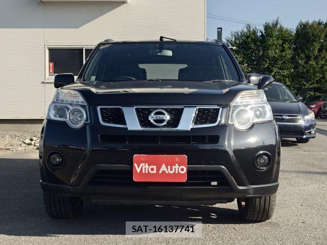 Nissan X-TRAIL 2014-01 8219252-17