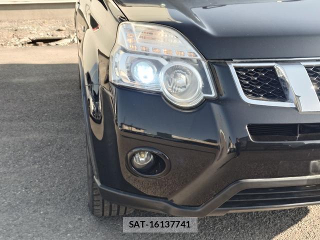 Nissan X-TRAIL 2014-01 8219252-6