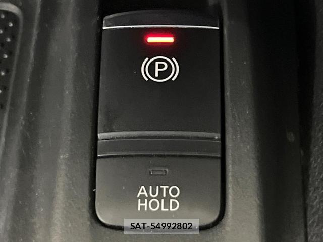 Nissan X-TRAIL 2017-05 8219325-5