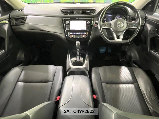 Nissan X-TRAIL 2017-05 8219325-6