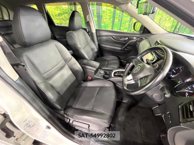 Nissan X-TRAIL 2017-05 8219325-7