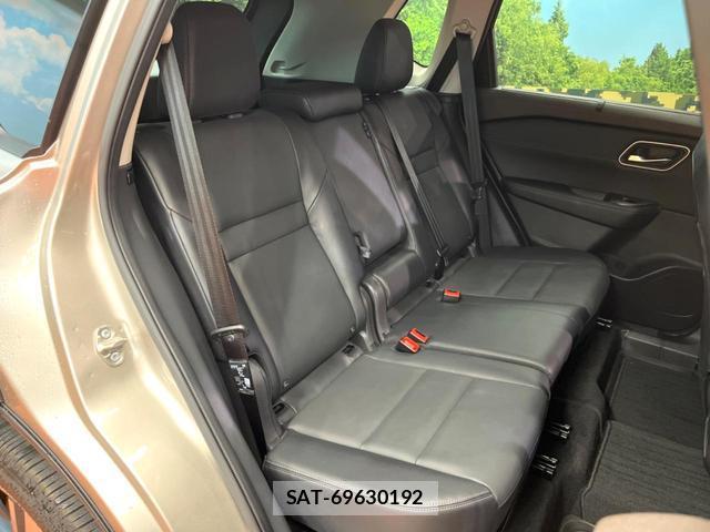 Nissan X-TRAIL 2023-06 8219362-11
