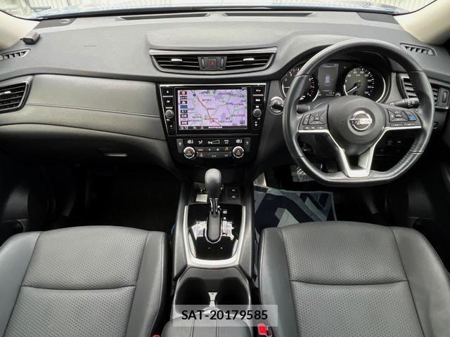 Nissan X-TRAIL 2017-09 8219424-1
