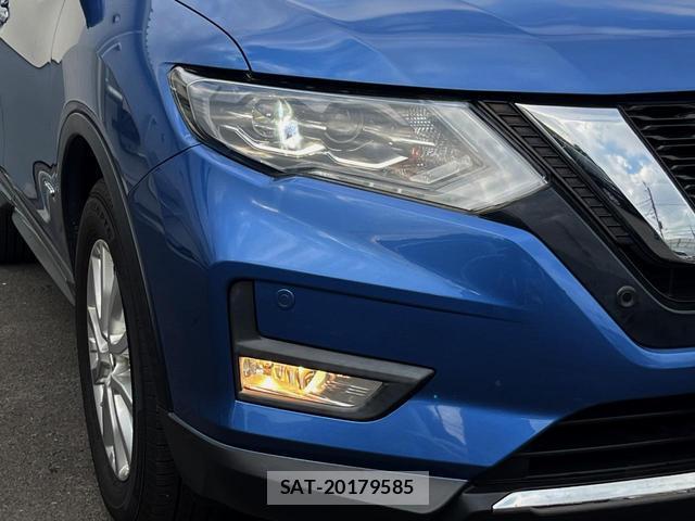 Nissan X-TRAIL 2017-09 8219424-11