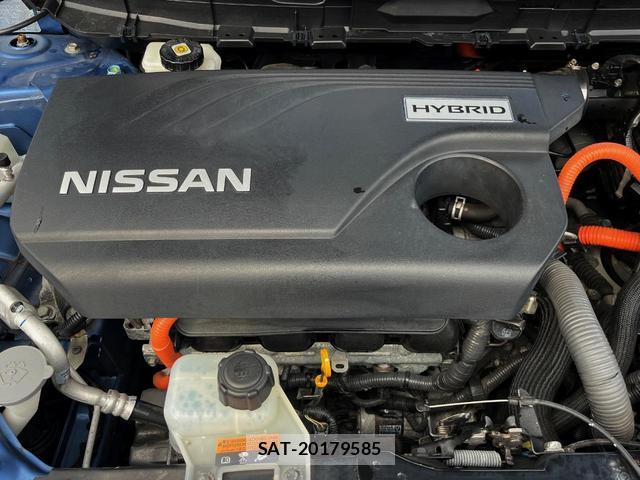 Nissan X-TRAIL 2017-09 8219424-17