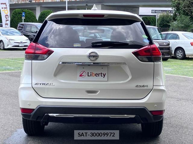 Nissan X-TRAIL 2019-07 8219749-9
