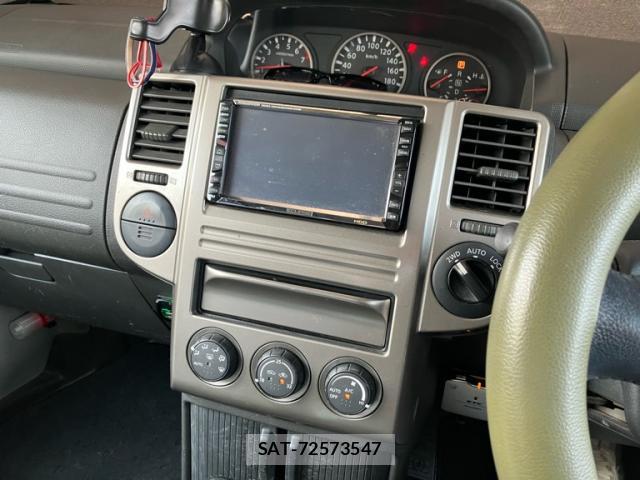 Nissan X-TRAIL 2003-06 8219774-17