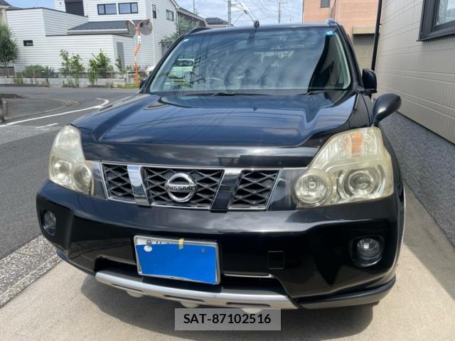 Nissan X-TRAIL 2010-01 8219789-1