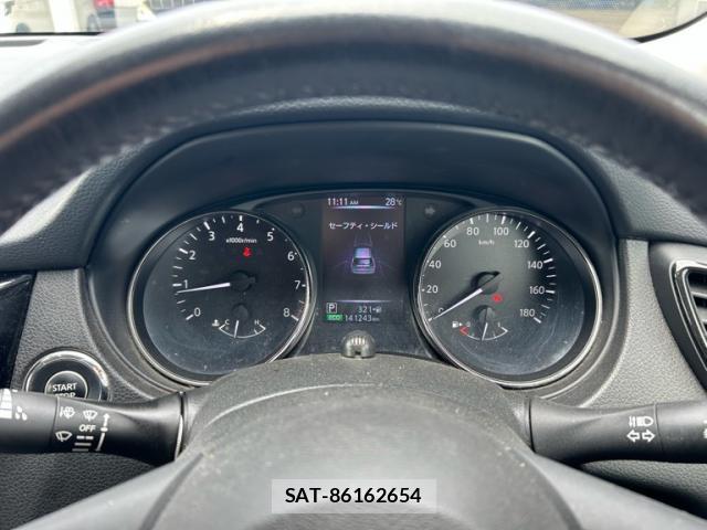 Nissan X-TRAIL 2018-09 8219802-11