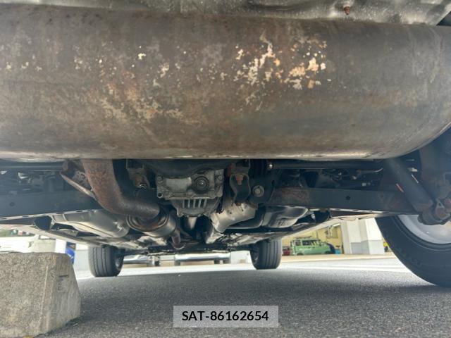 Nissan X-TRAIL 2018-09 8219802-4