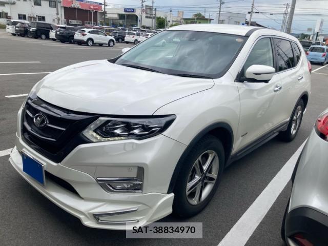 Nissan X-TRAIL 2019-09 8219863-1