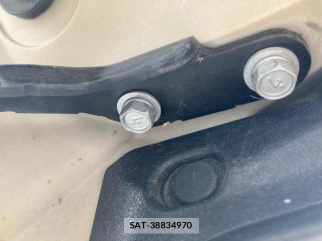 Nissan X-TRAIL 2019-09 8219863-11