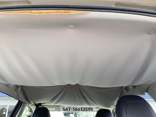 Nissan X-TRAIL 2015-01 8219911-15