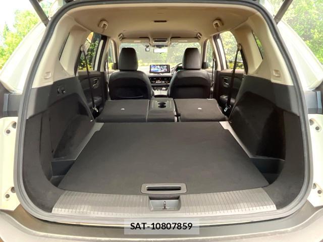 Nissan X-TRAIL 2022-08 8219917-9