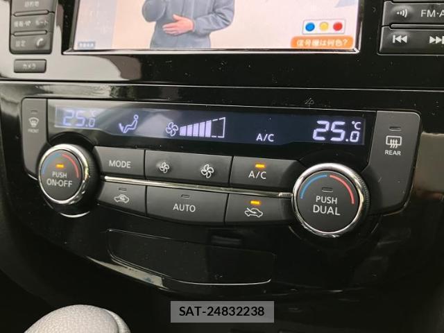 Nissan X-TRAIL 2016-03 8220151-14