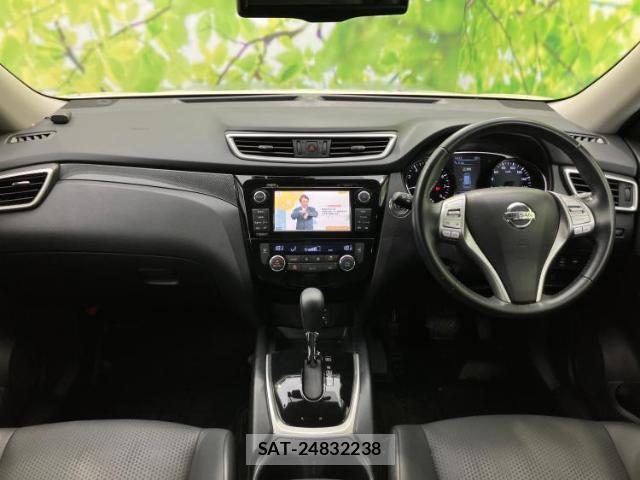 Nissan X-TRAIL 2016-03 8220151-3