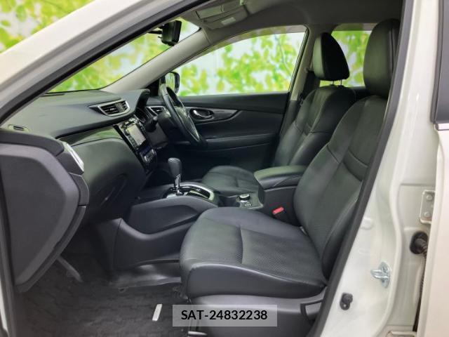 Nissan X-TRAIL 2016-03 8220151-4