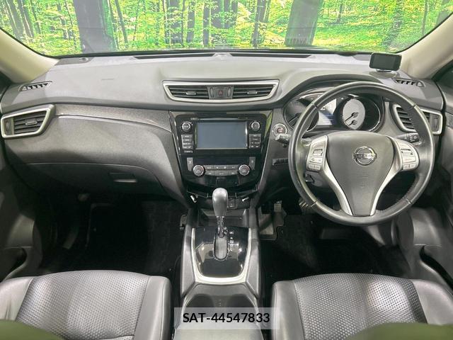 Nissan X-TRAIL 2016-10 8220264-1