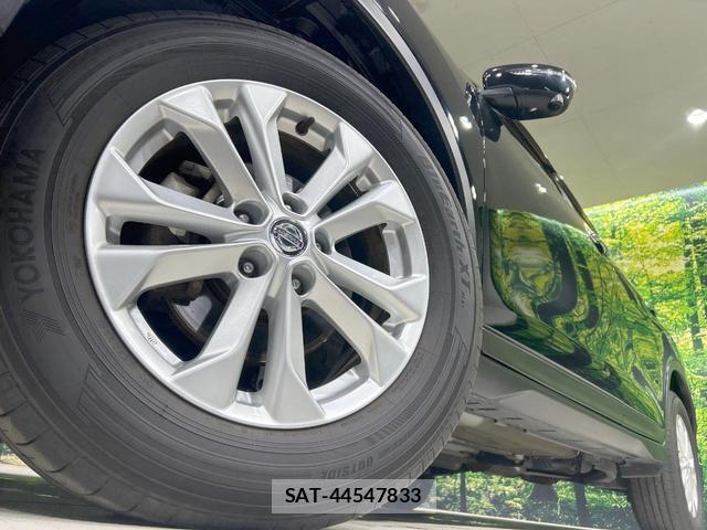 Nissan X-TRAIL 2016-10 8220264-12