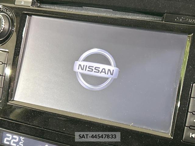 Nissan X-TRAIL 2016-10 8220264-3