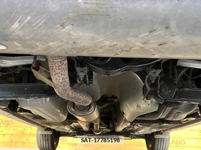 Nissan X-TRAIL 2018-08 8220358-18