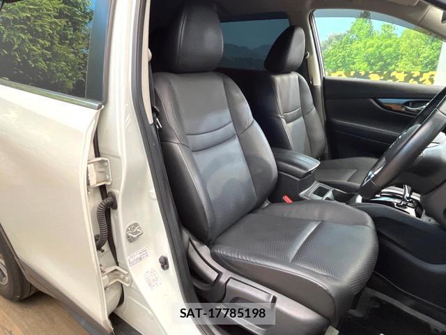 Nissan X-TRAIL 2018-08 8220358-7