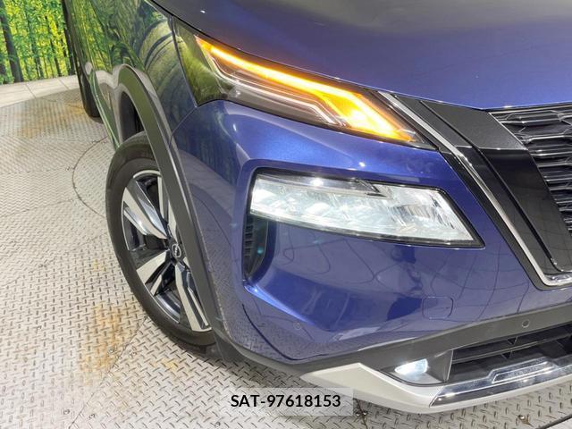 Nissan X-TRAIL 2022-12 8220573-11