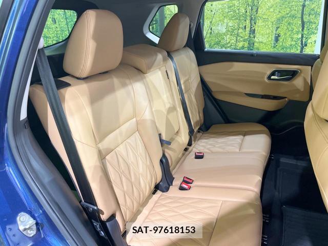 Nissan X-TRAIL 2022-12 8220573-8