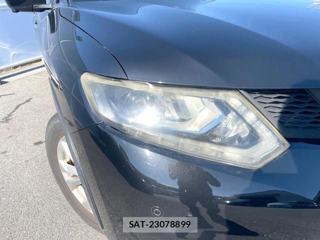 Nissan X-TRAIL 2015-09 8220969-11