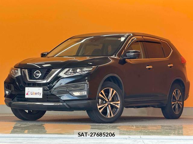 Nissan X-TRAIL 2018-07 8221041-1