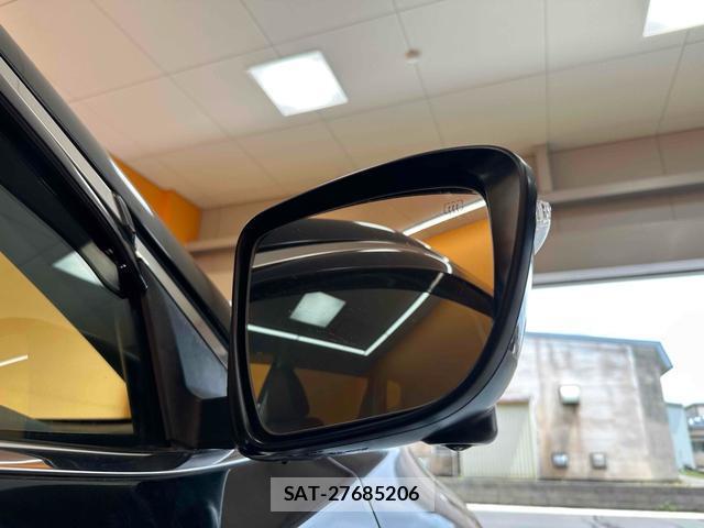 Nissan X-TRAIL 2018-07 8221041-11