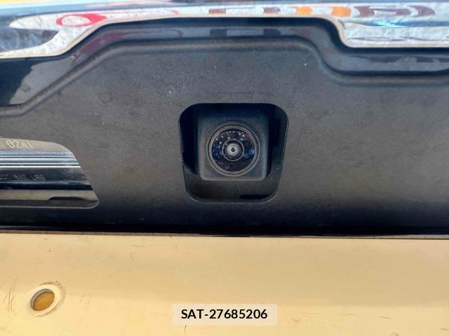 Nissan X-TRAIL 2018-07 8221041-15