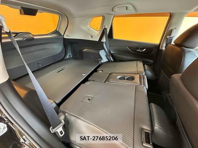 Nissan X-TRAIL 2018-07 8221041-19