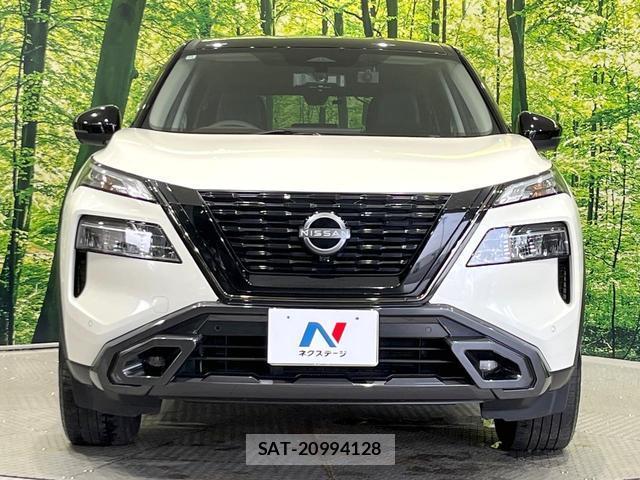 Nissan X-TRAIL 2022-11 8221094-13