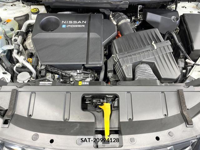 Nissan X-TRAIL 2022-11 8221094-17
