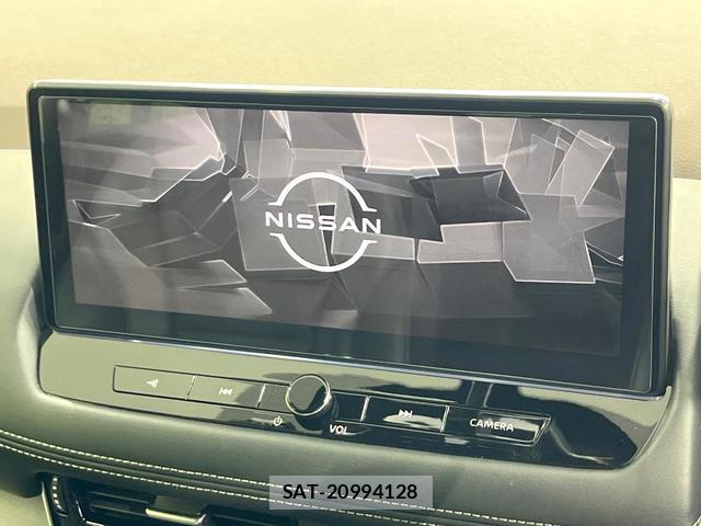 Nissan X-TRAIL 2022-11 8221094-3