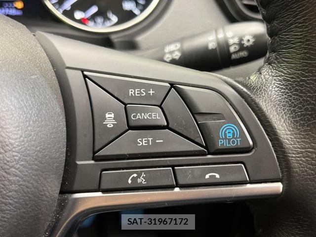 Nissan X-TRAIL 2019-03 8221134-2