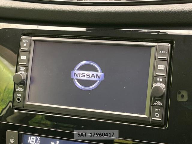 Nissan X-TRAIL 2018-03 8221140-3