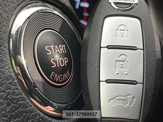 Nissan X-TRAIL 2018-03 8221140-6