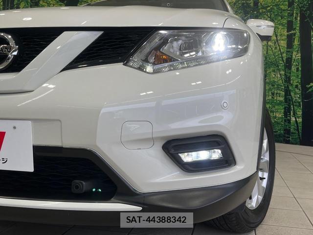 Nissan X-TRAIL 2015-06 8221581-11