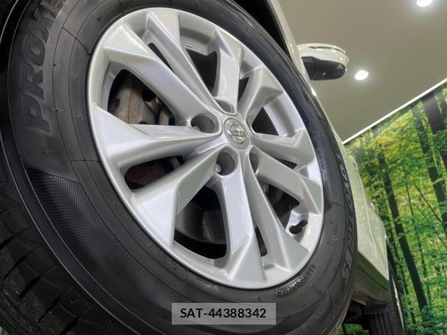 Nissan X-TRAIL 2015-06 8221581-12