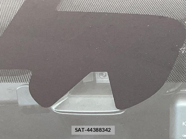 Nissan X-TRAIL 2015-06 8221581-4