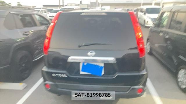 Nissan X-TRAIL 2009-02 8221715-4