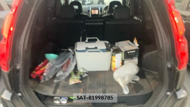 Nissan X-TRAIL 2009-02 8221715-5