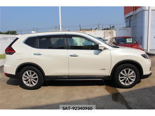 Nissan X-TRAIL 2018-07 8222010-13