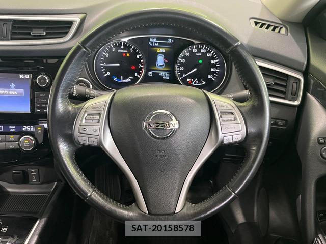 Nissan X-TRAIL 2015-06 8222179-10