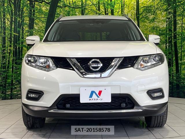 Nissan X-TRAIL 2015-06 8222179-13