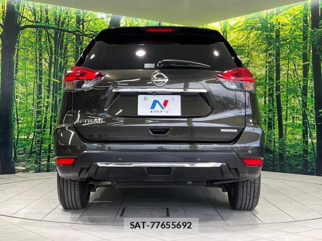 Nissan X-TRAIL 2017-07 8222180-14