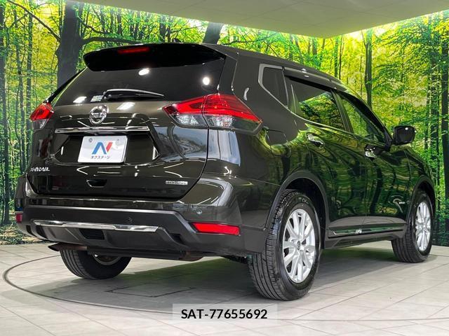 Nissan X-TRAIL 2017-07 8222180-16