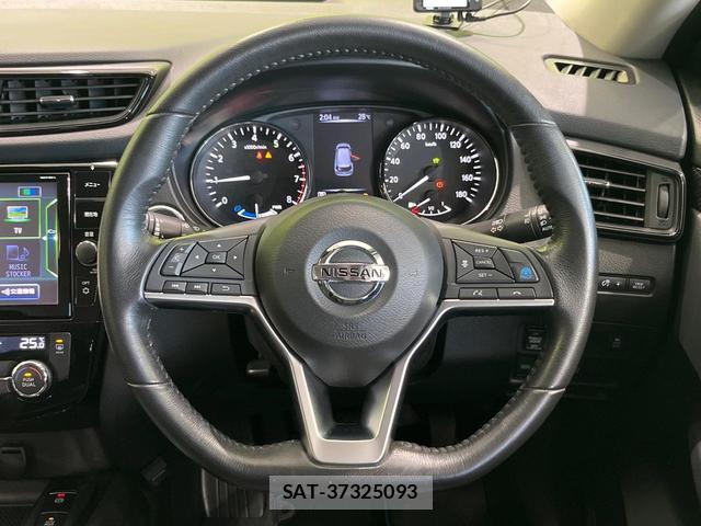Nissan X-TRAIL 2019-09 8222184-10